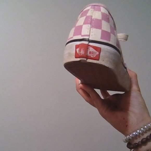 vans womans 6.5 purple skater shoes or everyday shoes barley used! - Picture 8 of 8
